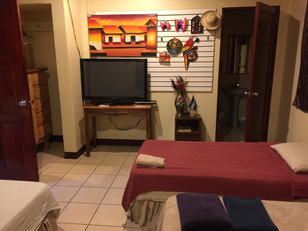 Art Hotel Managua Room photo
